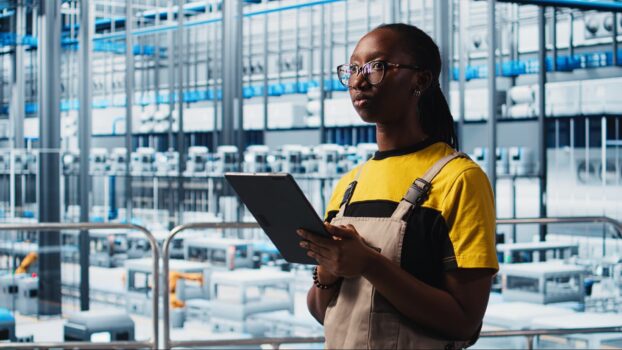 How Work Orders Help Manufacturers Improve Maintenance and Efficiency
